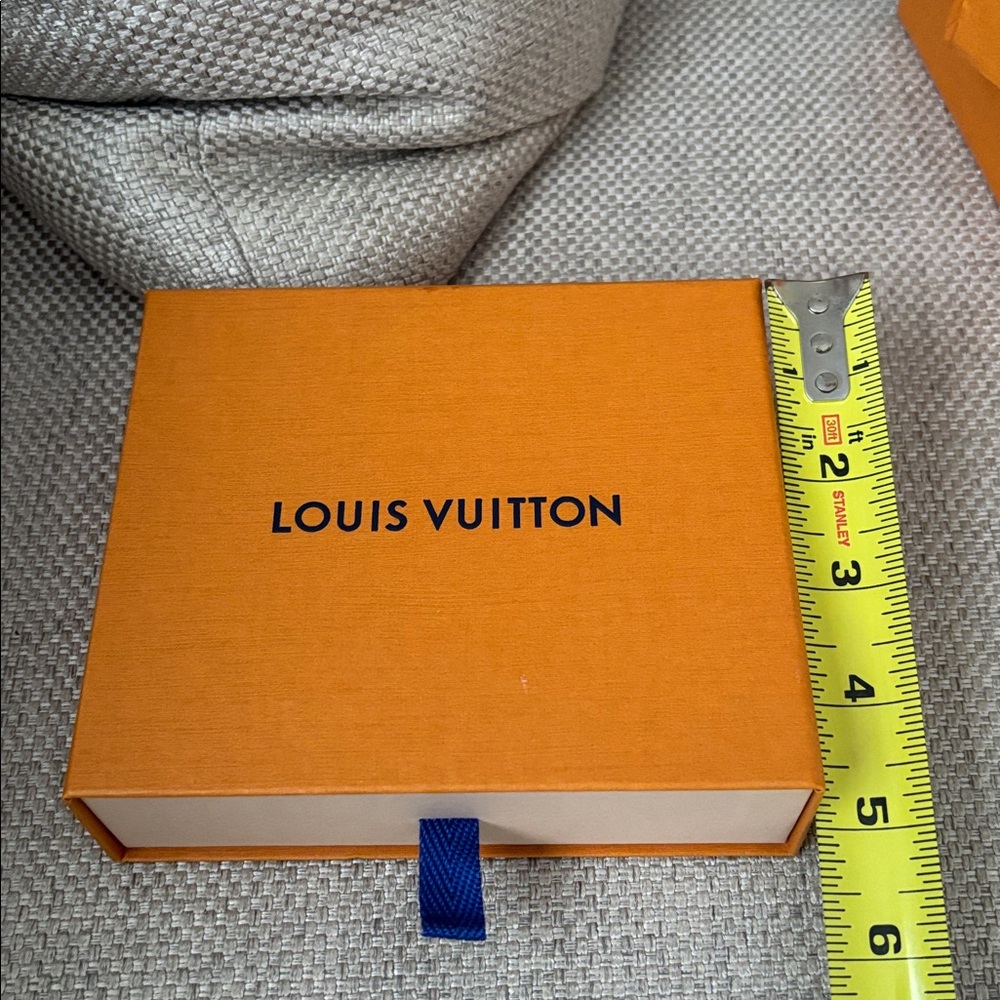 Louis Vuitton Bold Orange Box Set - Picture 9 of 9